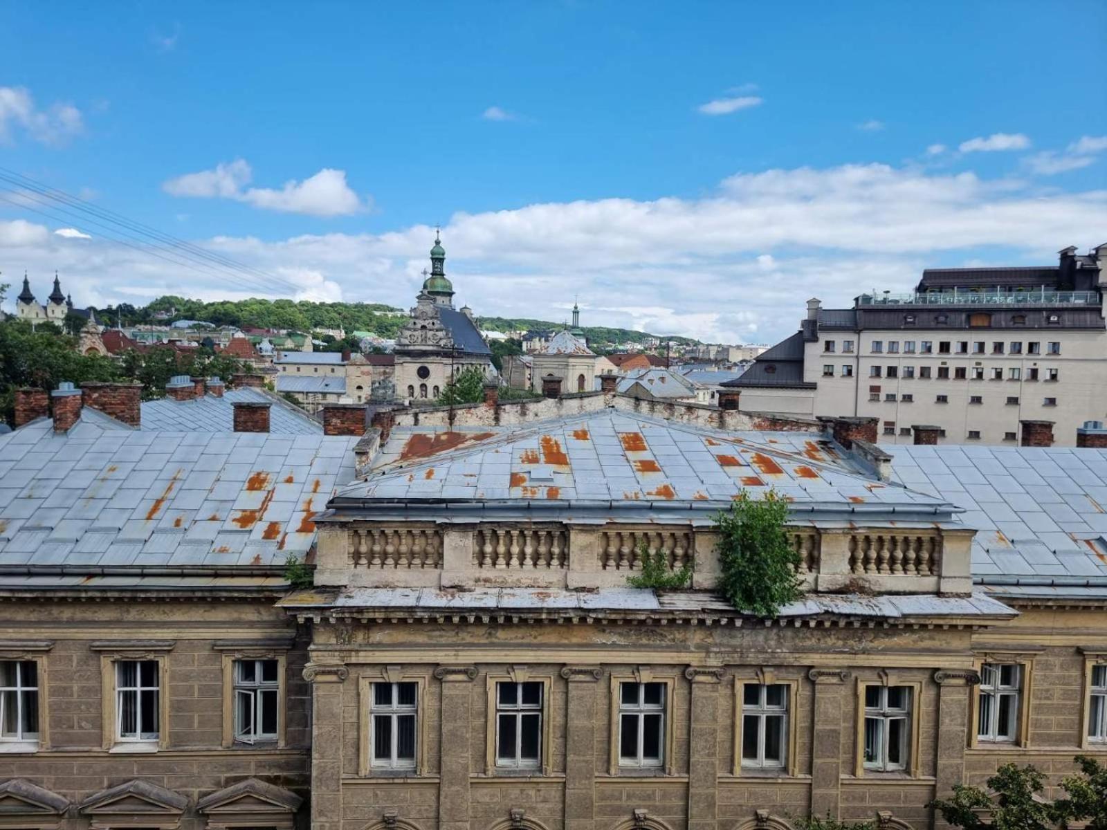 Leogrand Apartments On Kniazia Romana 6 Lviv Exteriör bild